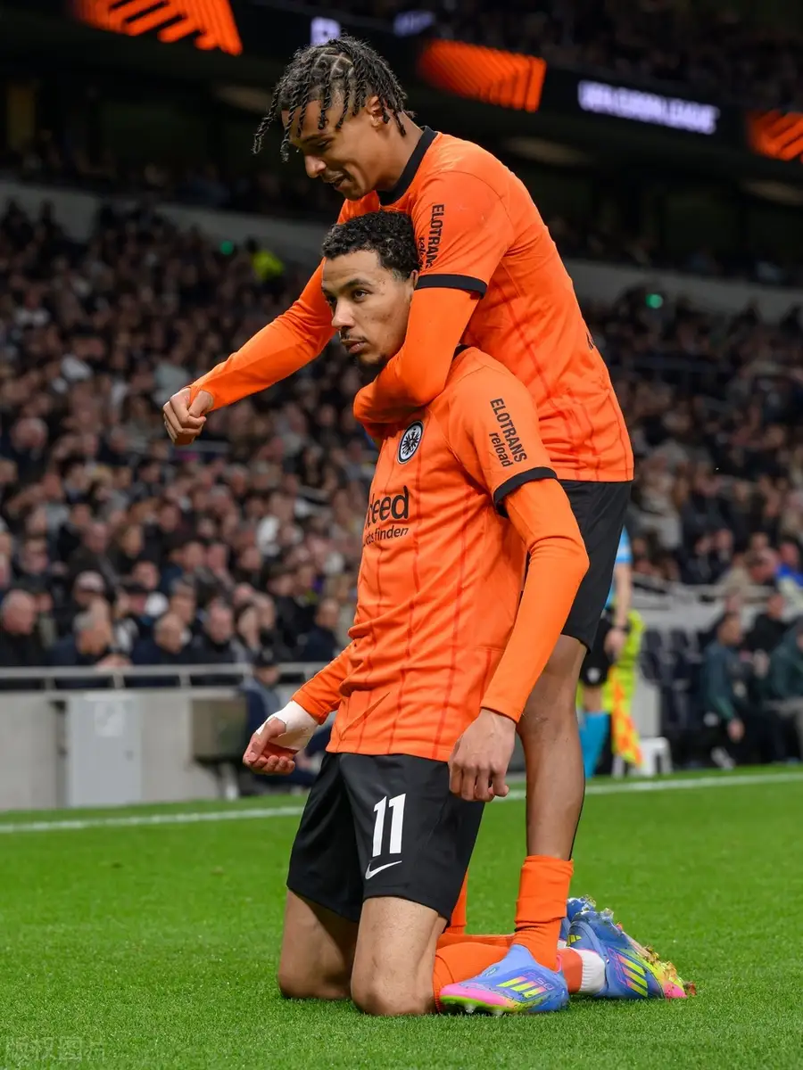 详细阅读:九游官网入口地址-赛地聚焦——欧联集结日热度飙升;广厦男篮远射贴柱;球迷炸锅;球探报告显示潜力(cba俱乐部杯赛直播免费观看直播广厦山东) 九游官网入口地址-赛地聚焦——欧联集结日热度飙升;广厦男篮远射贴柱;球迷炸锅;球探报告显示潜力(cba俱乐部杯赛直播免费观看直播广厦山东)