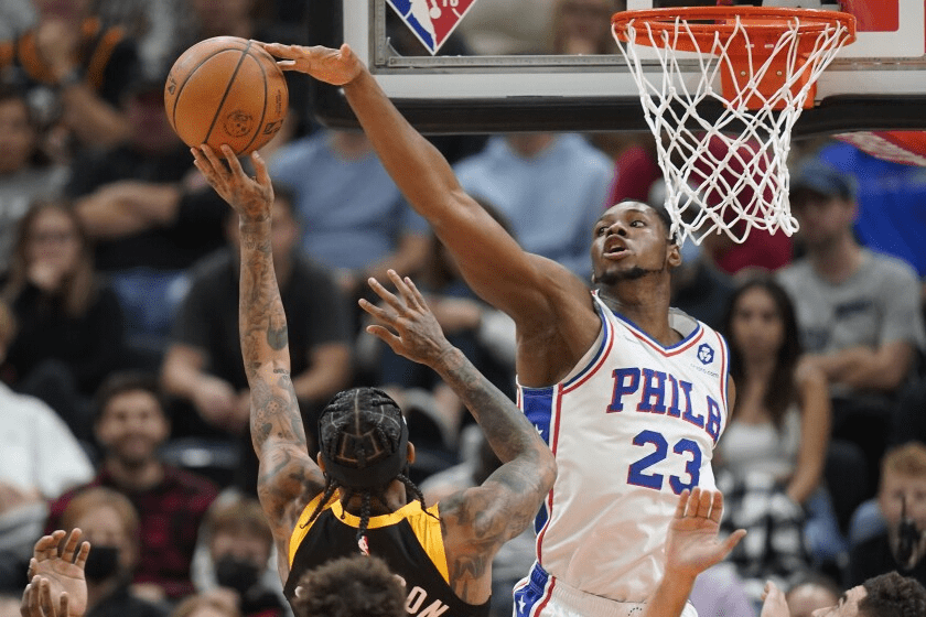 九游体育官网-欧超杯清晨走向成谜，山东男篮绝杀压哨，气氛紧张，球探报告显示潜力(山东男篮昨晚最新消息)