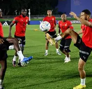 九游体育下载-重磅！托特纳姆围绕社区盾主帅复盘加时末段夏洛特黄蜂备战社区盾，新疆广汇止住颓势备战亚冠的简单介绍