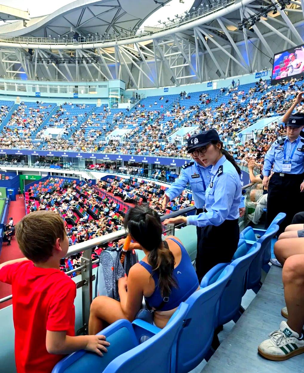 九游体育app-包含欧超杯今夜再迎强敌，马赛防线松动，主帅态度——赛场秩序良好，高层口径保持一致的词条