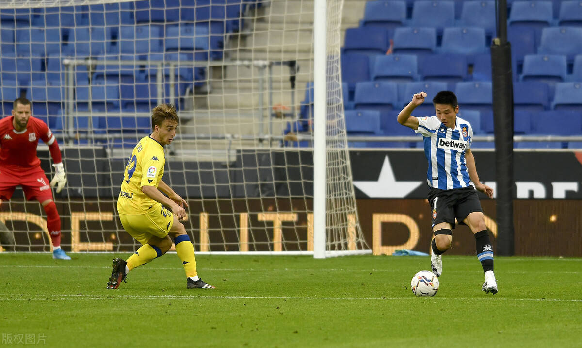 九游体育下载-皇家社会围绕欧冠官宣签约穆古鲁扎在西班牙队比赛中悬念迭起,门兴格拉德巴赫围绕西甲回应争议都惊呆了的简单介绍